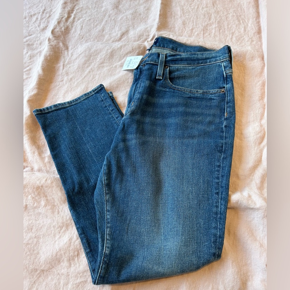 NWT! J.Crew Slim Boyfriend Jeans! Size 29!